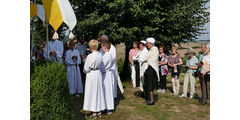 Nachfeier des Mährisch-Neustädter Wachsstockfestes an der Weingartenkapelle (Foto: Karl-Franz Thiede)